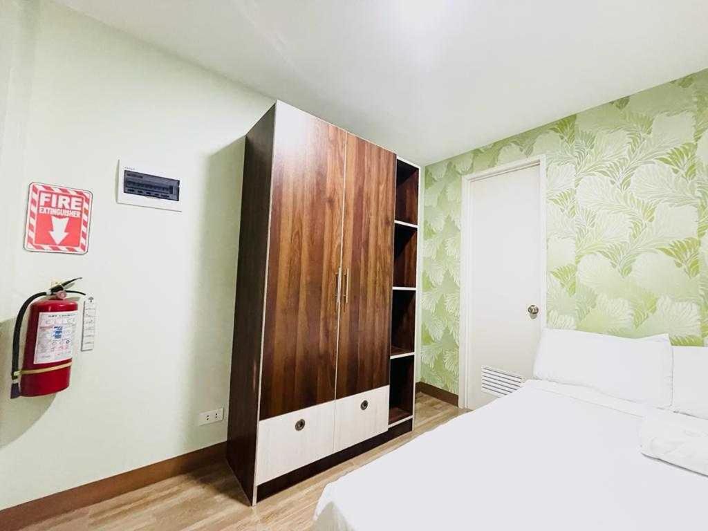 Oyo 1008 Armond Bed And Breakfast Lapu-Lapu City Exterior foto