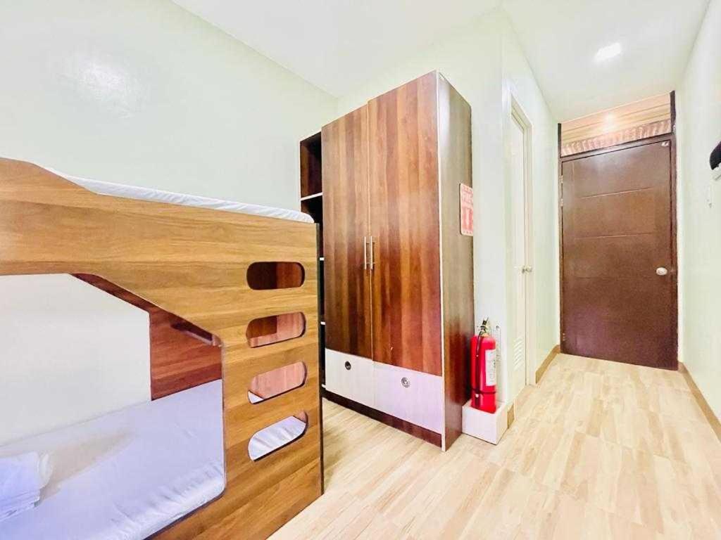 Oyo 1008 Armond Bed And Breakfast Lapu-Lapu City Exterior foto